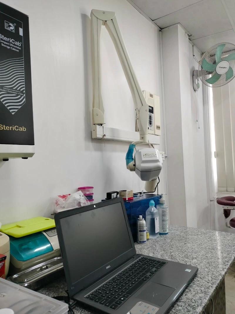 Dental X-ray and sterilization equipment at Advanced Dentistry Lucknow